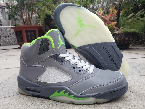 AIR JORDAN 5 RETRO 