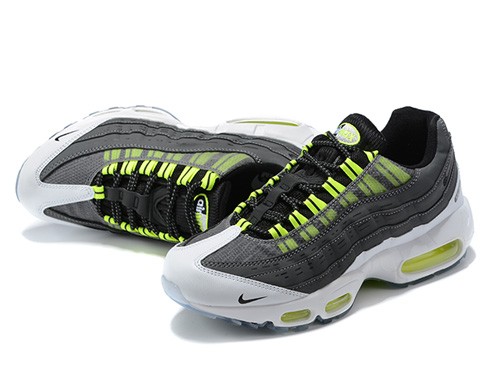 Nike Air Max 95 "Black Volt"