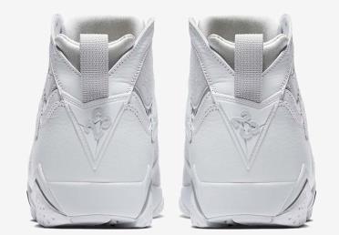 Air Jordan 7 Retro Pure Money